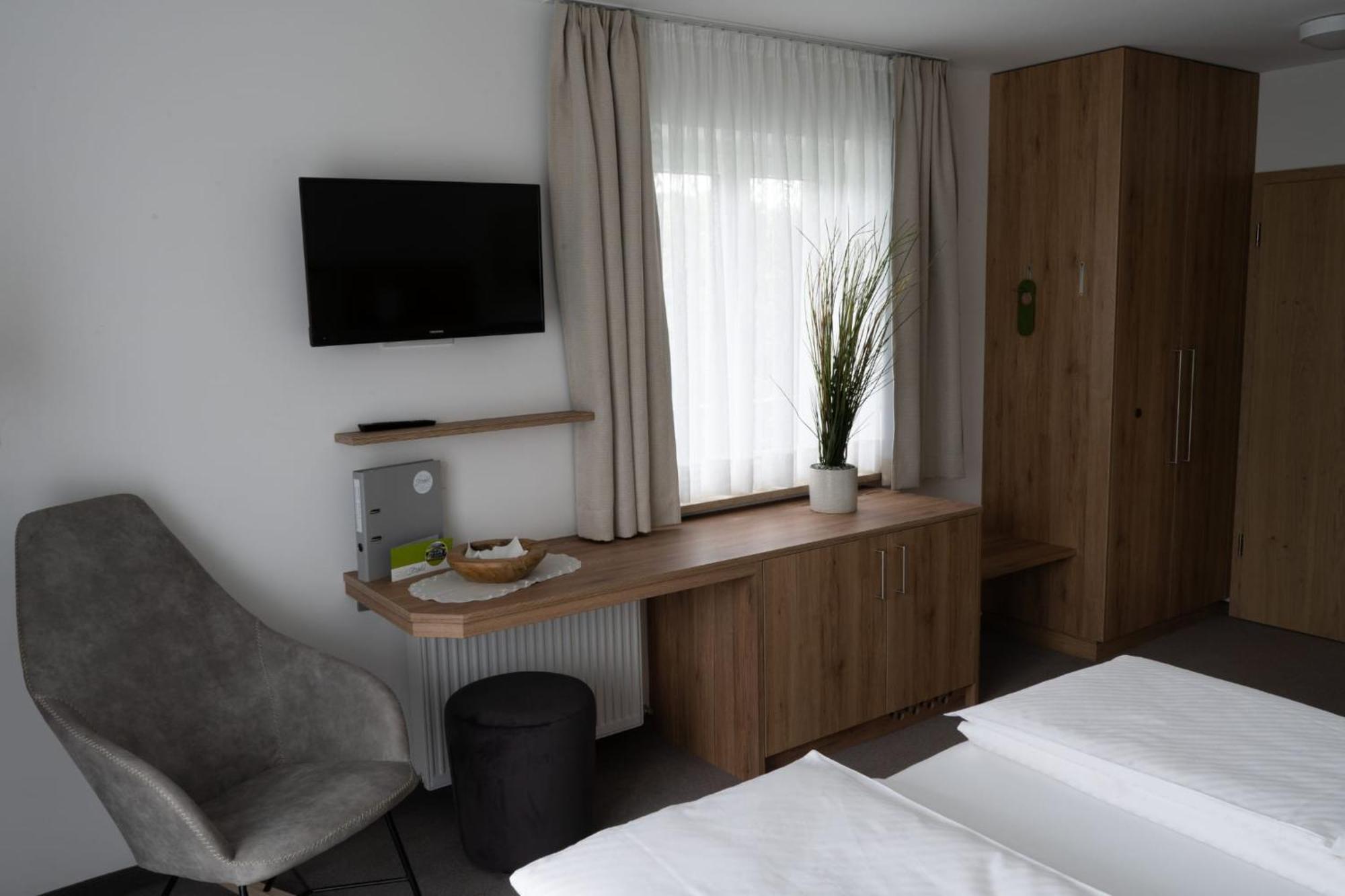 Pension Strobl Mondsee Exterior photo